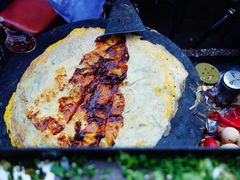 -正宗杂粮煎饼香软鸡蛋饼