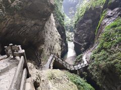 -龙水峡地缝景区