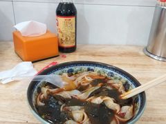 -牛师傅牛肉面(尚隆路店)