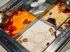 -海底捞火锅(长宁路龙之梦店)