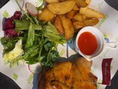 -JINNS锦时 steak&pizza(浸信会礼拜堂旧址店)