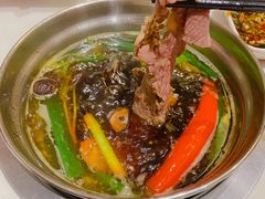 鲜牛肉-围炉夜话·潮汕卤水火锅(榕江店)