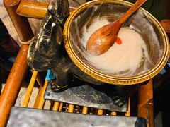 -老牌坊云南鱼豆花火锅(爱建店)