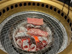 -山川小町·极番烧肉(新地假日广场店)