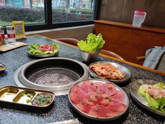 -红泥小火炉·东北泥炉烤肉(天一旗舰店)