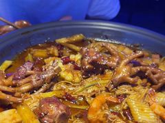 -徐记小怪兽肉蟹煲店(哈西万达金街店)