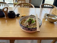 -镇南锅盖面馆(解放路店)