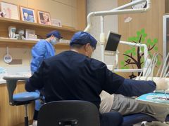 -上海仁爱医院口腔科 · 种植
