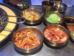 -釜山火炉·海鲜烤肉(紫藤路店)