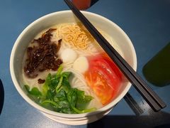 -一坐一忘云南菜(嘉里中心店)