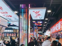 -八一好吃街·高品美食广场