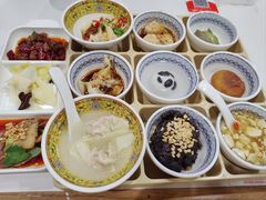 九宫格-龙抄手(春熙路总店)