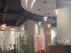 -莲餐厅·湖北菜·藕汤是头牌(愚园路店)