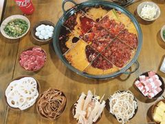 -正南齊北重庆老火锅(光华村直营店)