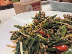 -渝信川菜 · 川味家常菜(长安店)