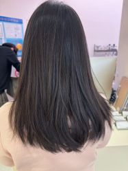 -SALON DE VANHADA