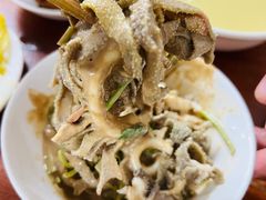-宝瑞门钉肉饼店