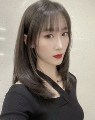 -变画·发型STUDIO