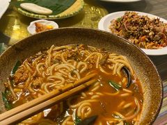 云南小锅米线-呐咪傣园·云南菜(石厦店)