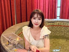 -裕龙汤泉