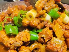 -俭寨大盘鸡·手抓肉·烧烤新疆菜(乌苏路店)