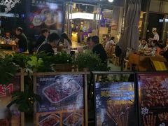 门面-木屋烧烤(龙湖天街店)