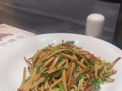 -梁家大院•农家菜(昆山会展中心店)