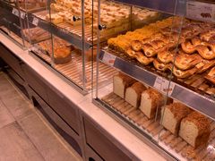 -巴黎贝甜(大宁国际商业广场店)