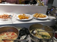 -梦航彩虹之约自助餐厅(华府天地店)