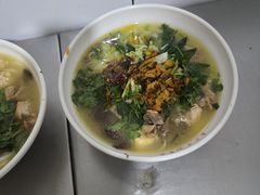 -文山荷鲜居(翠湖店)