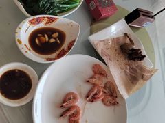 -泉龙渔村·粤式早茶·金牌烧鹅(中山三乡店)