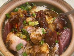 腊肠排骨煲仔饭-尝囍煲仔小菜