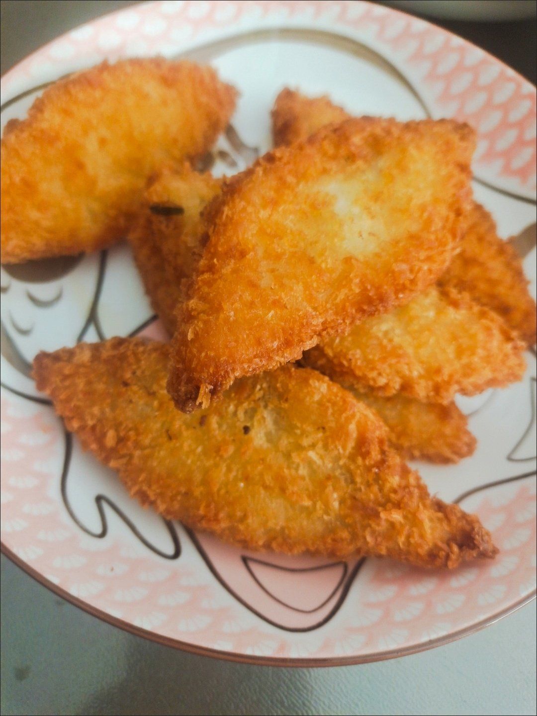 炸鱼排的酥脆享受