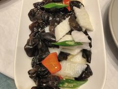 -巴特餐饮6加1音乐餐吧·新疆菜