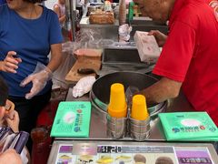 -詹爷爷乌节路街头冰淇淋