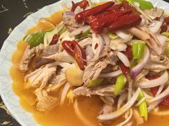 -马伊龙儿子娃娃椒麻鸡(上海城店)