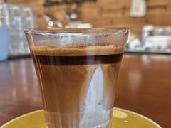 -Be Lived Cafe比例咖啡(摩天轮店)