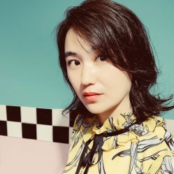 -变画·发型STUDIO