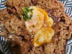 谷饲牛寿喜烧肉饭-沼津港精致料理·寿喜烧·烧鸟(青浦宝龙广场日料榜单店)