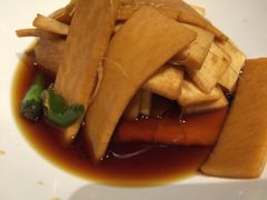 -黔蘑菇四季餐厅(观山湖店)