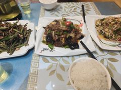 -芳芳餐厅(白沙路店)