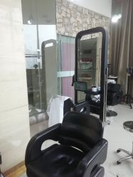 -西克造型美发连锁