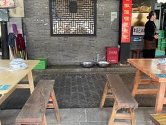 -唔呶喔哩酒家(生产街店)
