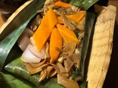 -雀舞云南菜(天津天河城购物中心店)