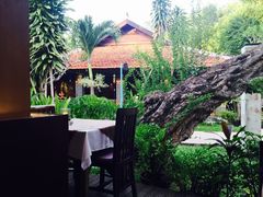 -Mai Mai Restaurant