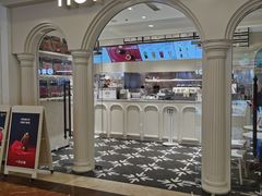 -HOT CRUSH趁热集合·现烤面包(环球港店)