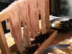 -湊湊火锅·茶憩(杭州湖滨银泰in77店)