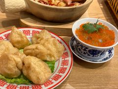 罗定皱纱鱼腐-邹开喜·炭炉鸡煲·海鲜火锅(虹口足球场店)