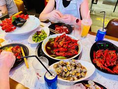 -沪小胖·小龙虾·蓝龙王(八佰伴店)