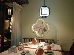 -韵秋荷(宝山龙湖天街店)